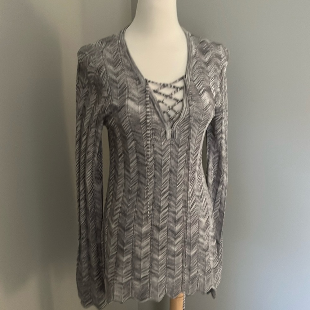 WHBM Gray Chevron Knit Top. Worn a few times